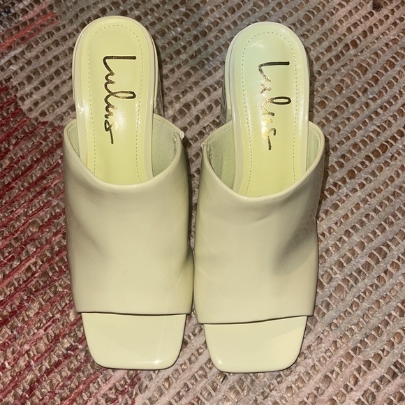 Lulu’s Qwynn Patent High Heel Slide Sandals - Picture 3 of 4